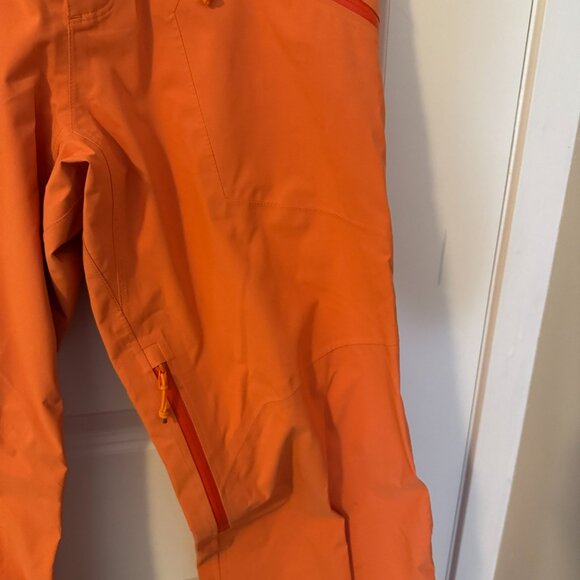 Flylow Womens Ski Snowboard, Size: Medium, Colour: Light Orange - Picture 9 of 11